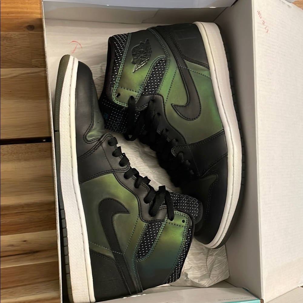 Jordan 1 SB QS "Lance Mountain/Craig Stecyk" size 10.5